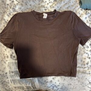 lululemon nulu cropped short sleeve